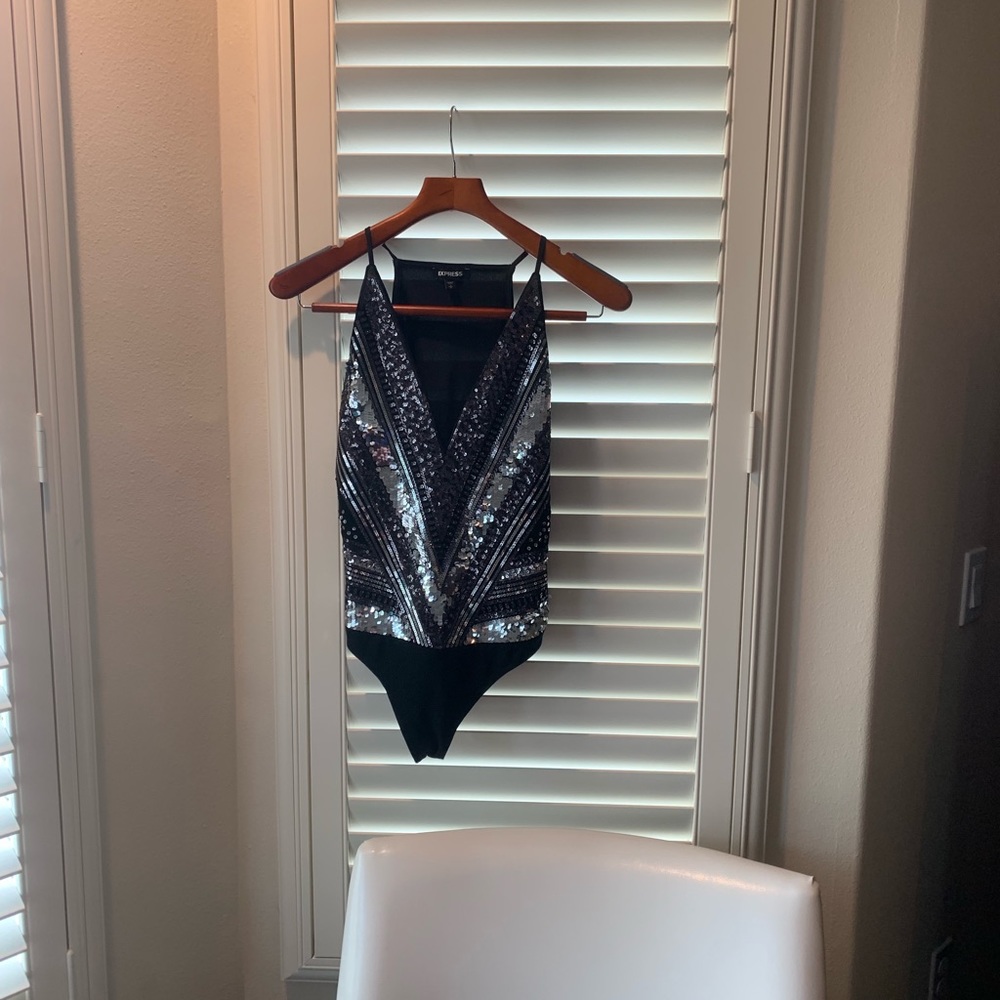 Sequined velvet bodysuit from Express LIKE NEW